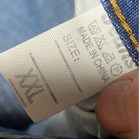 Floral Blooming Wm’s Sz 2XL Blue Distressed Heart Patchwork Wide Leg Jeans - Picture 4 of 4